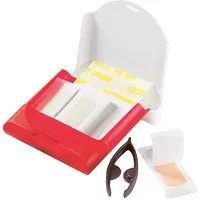 Pflasterset 'VitaBox FirstAid' rot – Produktbild 1 von 1