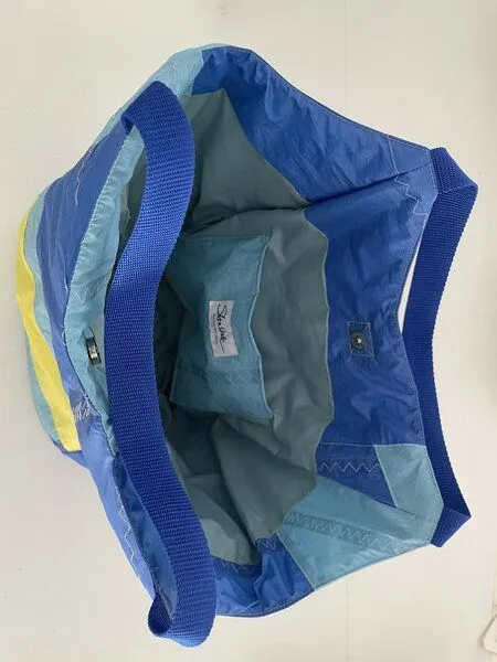 Skrabak Skrabak Upcycling-Tasche aus Segeltuch, Blau-türkis-gelb, – Produktbild 4 von 4