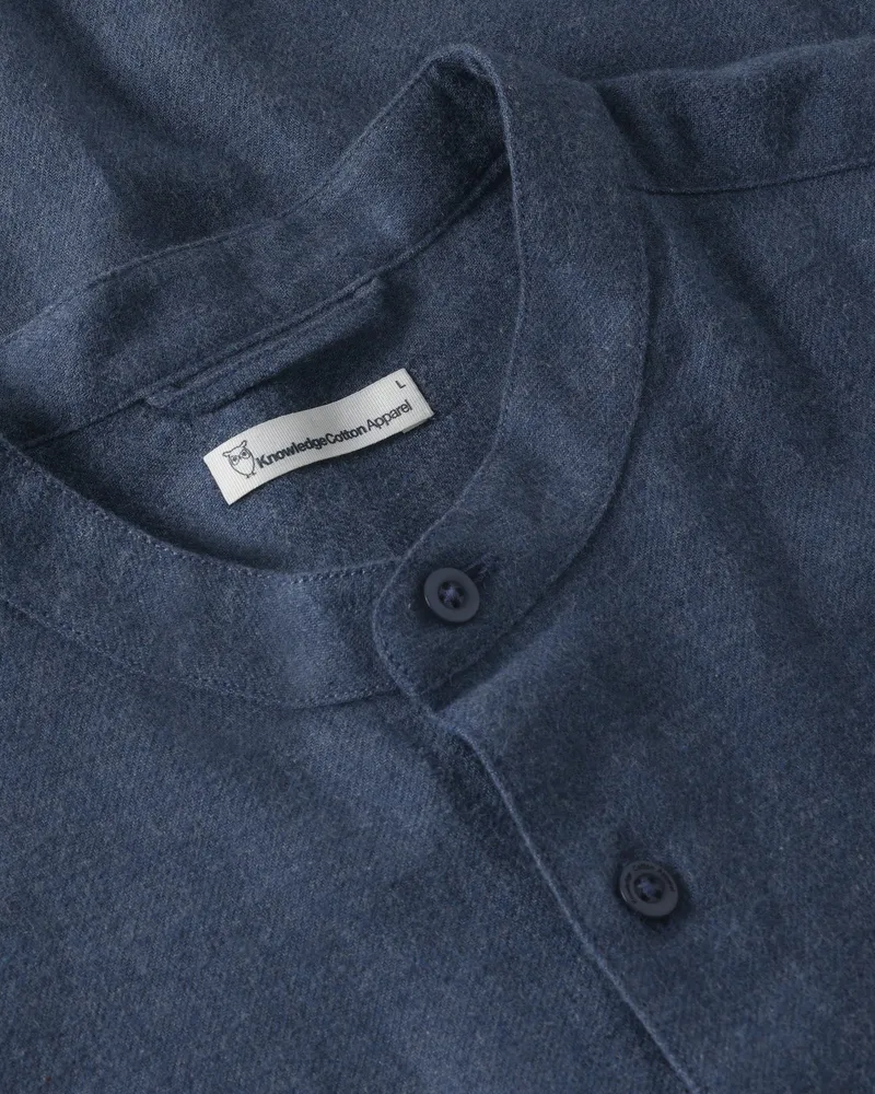 KnowledgeCotton Apparel KnowledgeCotton Apparel Herren vegan Hemd Arch Regular Aus Flanell Vintage Indigo, Blau, – Produktbild 2 von 2