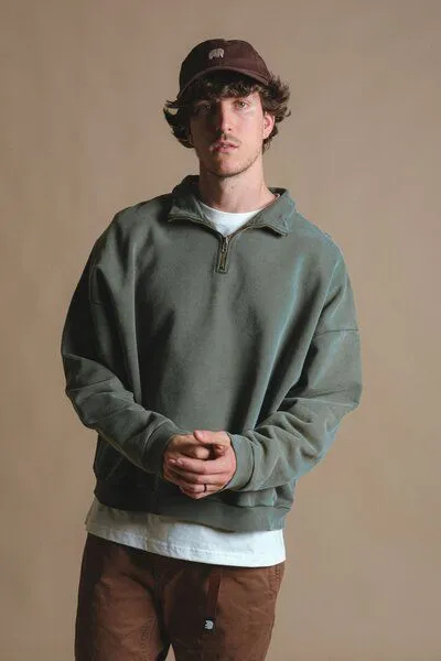 Trendsplant Trendsplant The Super Heavy Oversized Quarter Zip Sweatshirt Kombu Green, Oliv, – Produktbild 1 von 4