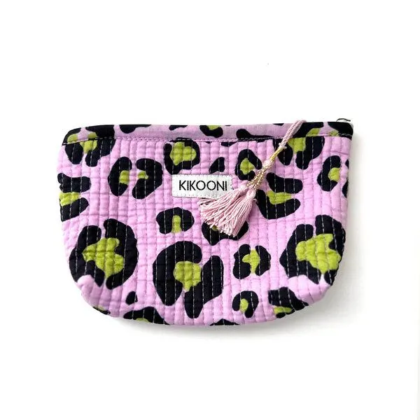 KIKOONI KIKOONI Geldbörsen | kleine Taschen | Passtasche "Mini Traveler", Oh leo cosmic lila, – Produktbild 1 von 4