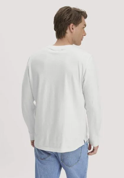 hessnatur hessnatur Jersey Longsleeve Relaxed aus reiner Bio-Baumwolle, Naturweiss, – Produktbild 4 von 6