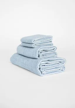 MELA MELA Duschtuch Style TANVI Stripes Bundle aus 100% Bio-Baumwolle – Produktbild 1 von 1