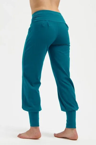 Urban Goddess Urban Goddess Yoga Hose Dakini, Riverstone (petrolblau), – Produktbild 2 von 4
