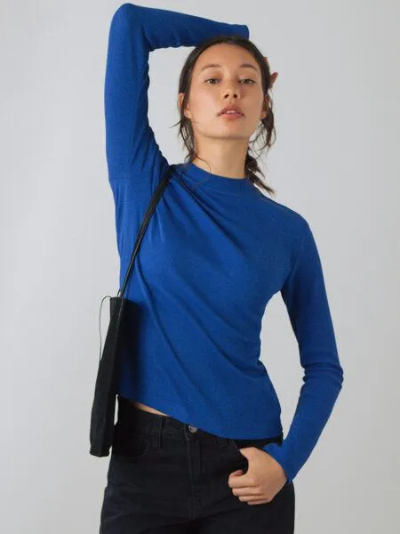 Honest Basics Honest Basics Damen Langarm Shirt mit Stehkragen aus Bio- und recycelter Baumwolle, Cobalt, – Produktbild 1 von 4