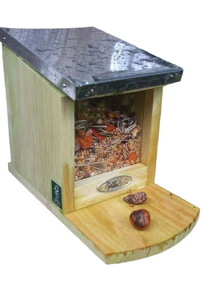 Deko-Impression Futterspender Eichhörnchen Futterhaus Futterautomat Futterstelle – Produktbild 2 von 3