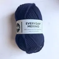 PANAPUFA PANAPUFA Merino-Seidengarn Wolle, Navy marine blau, – Produktbild 1 von 1