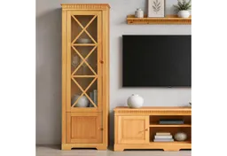 OTTO home Vitrine Lisa aus schönem massivem Kiefernholz, mit einer schönen Glastürfront – Produktbild 1 von 1