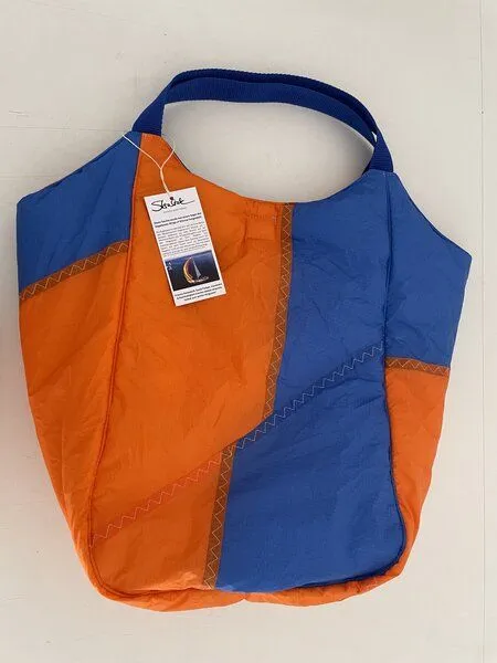 Skrabak Skrabak Upcycling-Tasche aus Segeltuch, Blau-orange, – Produktbild 1 von 4