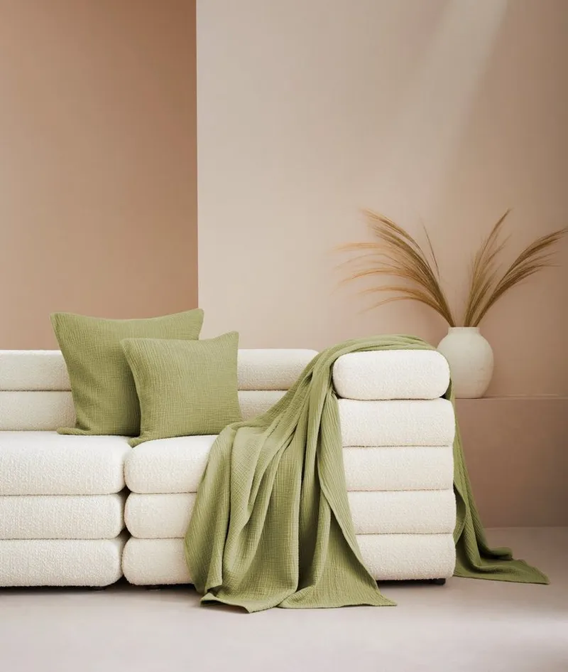 Wohndecke HEVIN, Musselin, 100% Baumwolle, Topseller!, LeGer Home by Lena Gercke, Tagesdecke im Baumwoll-Crinkle-Effekt, Musselin, leichte Kuscheldecke, Grün, – Produktbild 8 von 8
