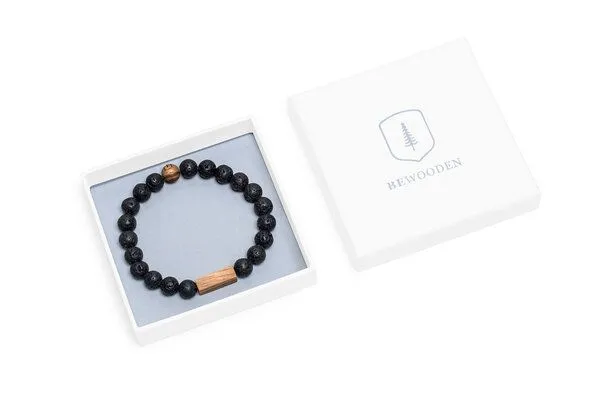 BeWooden BeWooden Perlenarmband mit Holzdetails "Lava Bracelet" – Produktbild 2 von 2