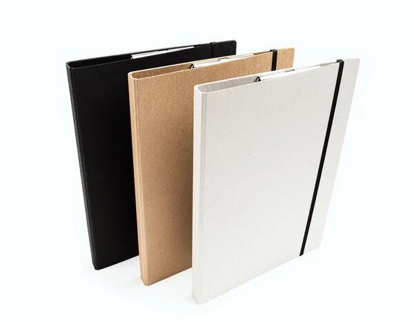 tyyp tyyp Klemmbrettmappe A4 – klimazertifiziert – 100% Recyclingpapier, Natur (braun), – Produktbild 2 von 4