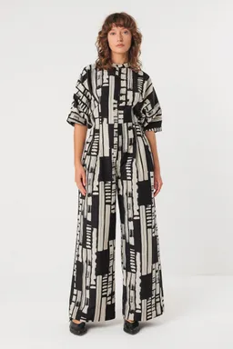 SKFK SKFK Damen vegan Jumpsuit Siloe Schwarz/Weiß – Produktbild 1 von 1