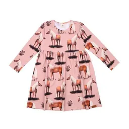Walkiddy Nachhaltiges Rosa Langarmkleid Beauty Horses - Öko-Bewusste Mode von Walkiddy – GOTS zertifiziert – Produktbild 1 von 1