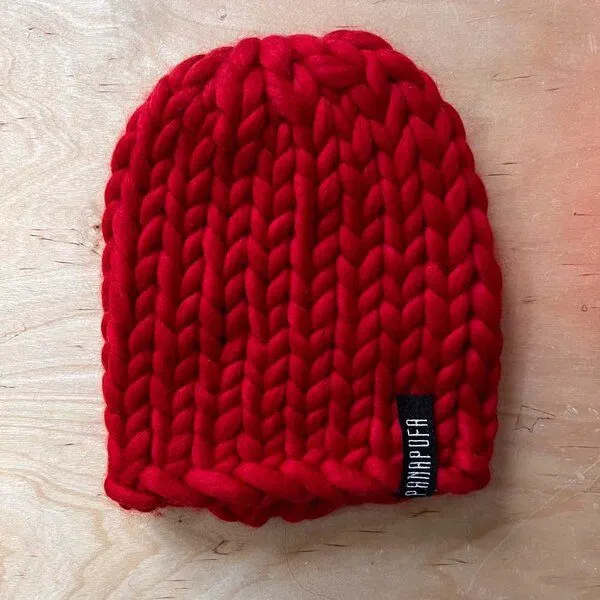 PANAPUFA PANAPUFA Handgestrickte Chunky Beanie – 100 % Merinowolle, Rot, – Produktbild 1 von 6