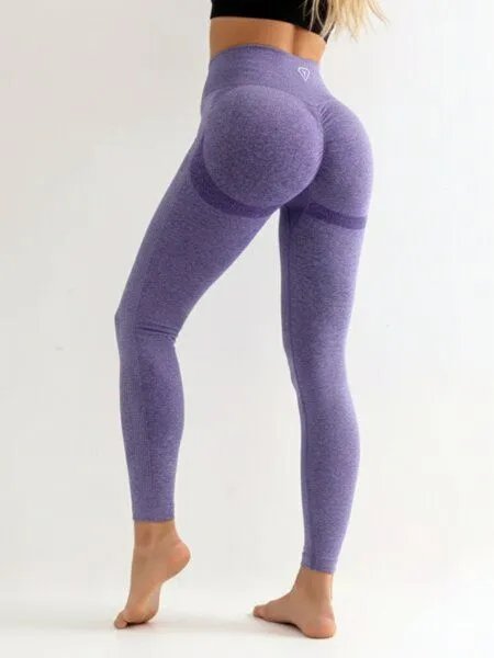 Yoga Hero Yoga Hero Leggings Peach Booty aus recyceltem Nylon, Schwarz, – Produktbild 4 von 4