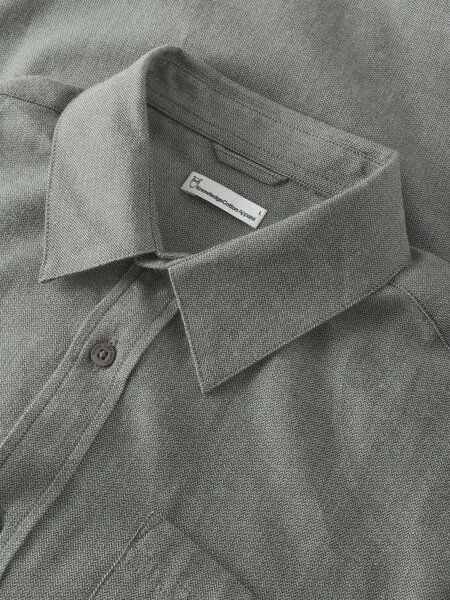 KnowledgeCotton Apparel KnowledgeCotton Apparel Langarmhemd Dune Regular Herringbone, Forrest night, – Produktbild 3 von 4