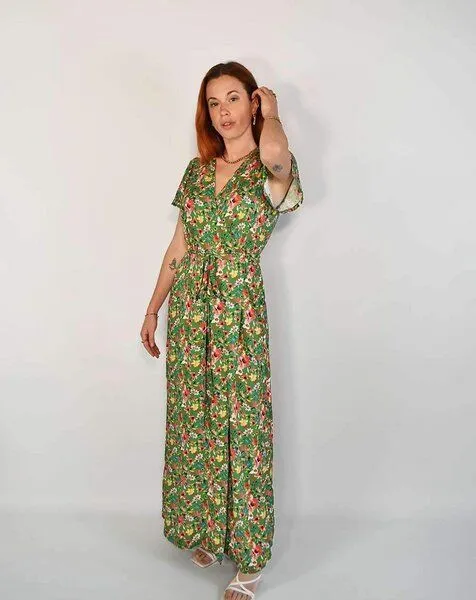 Aatise Aatise Langes Sommerkleid/Festkleid Zady mit Schmetterlingsärmel, 100% EcoVero, Grün, – Produktbild 3 von 4