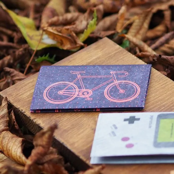 paprcuts paprcuts RFID Kartenhalter, Bike (lila orange neon), – Produktbild 2 von 3