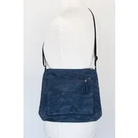Smateria Smateria Umhänge-Tasche 'Bustle', Nacht-blau, – Produktbild 1 von 1