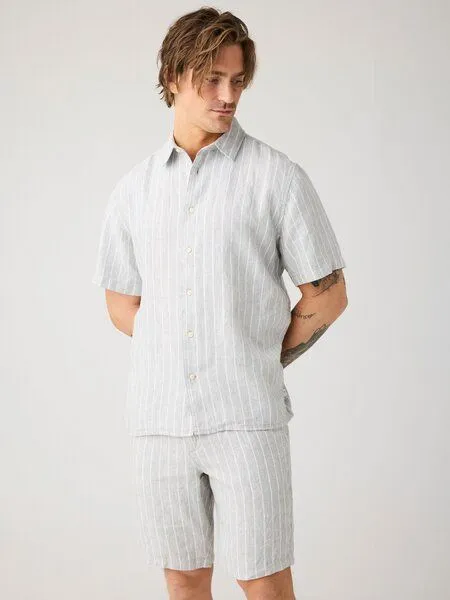 KnowledgeCotton Apparel KnowledgeCotton Apparel Lockeres Kurzarmhemd Pinstriped aus Bio-Leinen, Blau-blue-stripe, – Produktbild 2 von 3