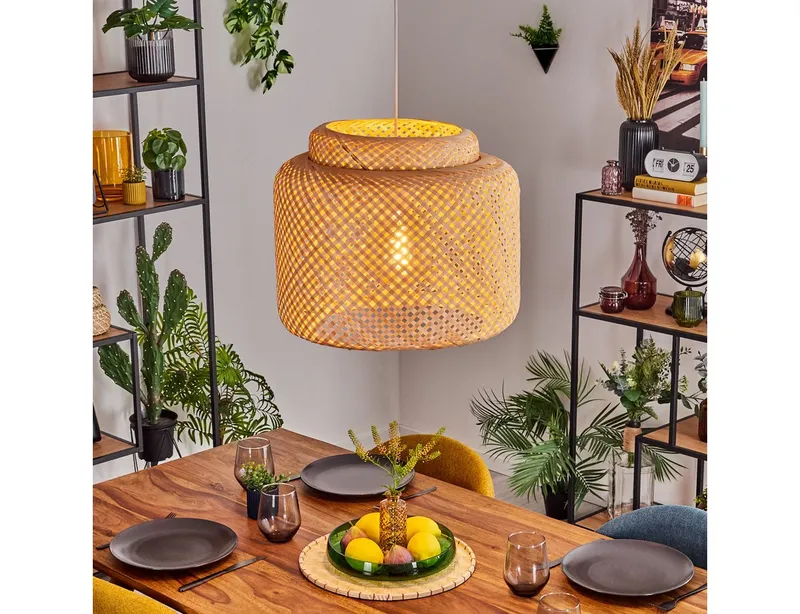 hofstein Hängeleuchte Hängelampe aus Metall/Bambus in Weiß/Naturfarben, ohne Leuchtmittel, Hängeleuchte im Boho-Design, Schirm in Gitter-Optik (45cm), 140cm, E27, Beige|weiß, – Produktbild 1 von 5