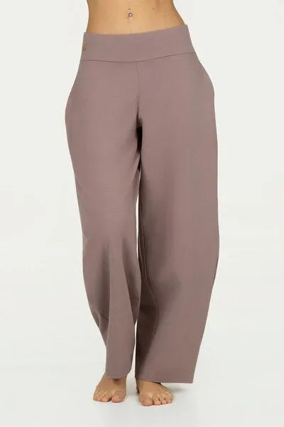 Urban Goddess Urban Goddess Dhara Ballon Yoga-Hose, Fireclay (braun), – Produktbild 1 von 4