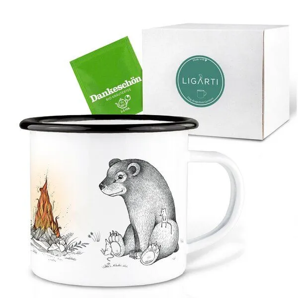 LIGARTI Emaille Tasse – Hirsch, Bär und Fuchs am Lagerfeuer – LIGARTI Tiermanufaktur – Produktbild 3 von 4