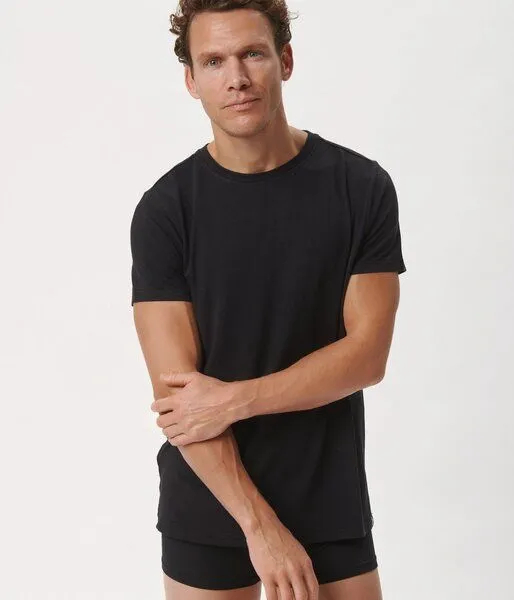 Copenhagen Bamboo Copenhagen Bamboo Schwarzes Bambus-T-Shirt mit Rundhalsausschnitt – Produktbild 2 von 4