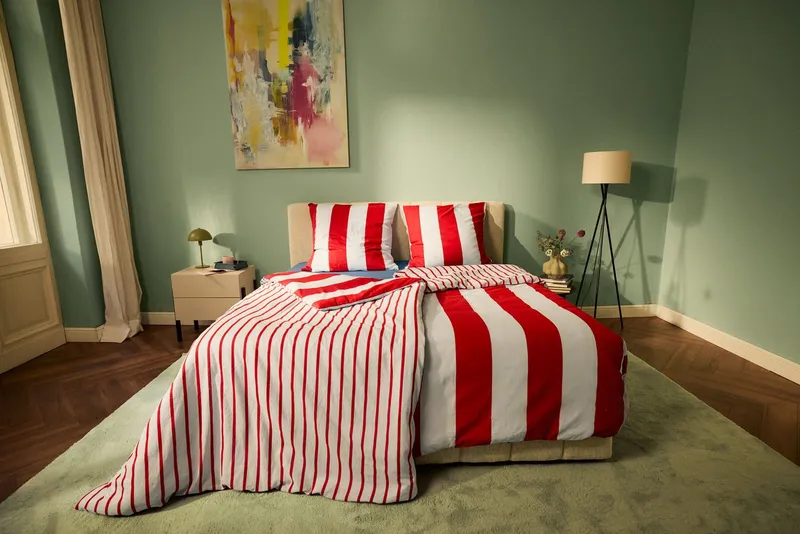 OTTO home Wendebettwäsche Sari Trend ab Gr. 135x200 cm, Bettwäsche-Set in modernen Farben, Linon, 2 teilig, Bettwäsche aus 100% Baumwolle mit Streifen, trendig, Blau|rot, – Produktbild 5 von 5