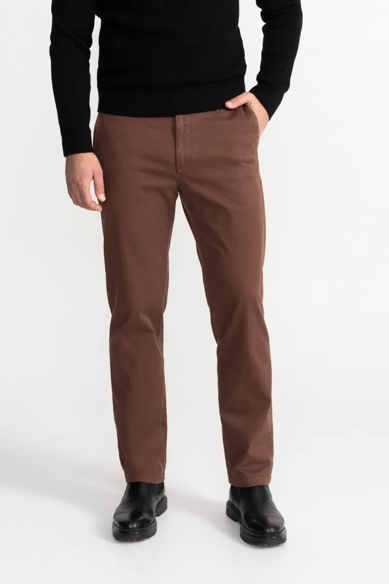 De IONESCU De IONESCU Herren vegan Hose Sinaia, Braun, – Produktbild 2 von 2