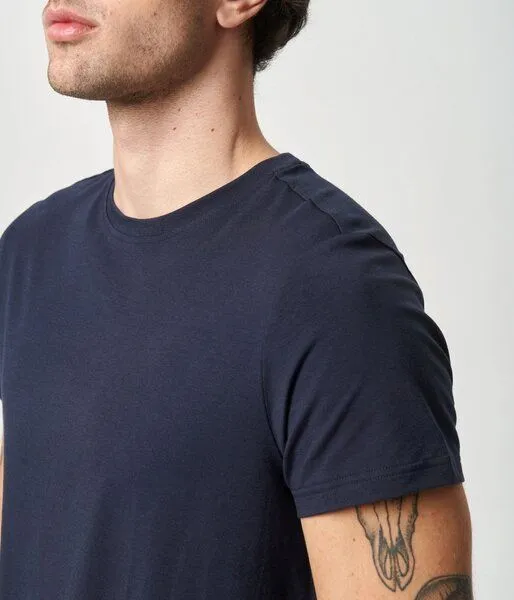 Copenhagen Bamboo Copenhagen Bamboo Marineblaues Bambus-T-Shirt mit Rundhalsausschnitt – Produktbild 4 von 4