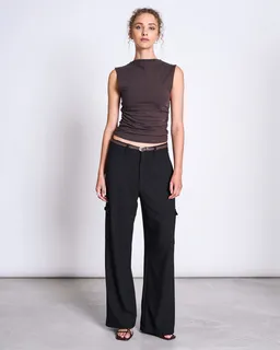JAN N JUNE JAN 'N JUNE Damen vegan Top Mit Rüschen Von Rafo Mud – Produktbild 1 von 1