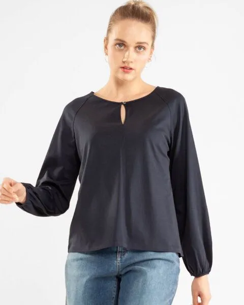 Alma & Lovis Alma & Lovis Feminines Blusenshirt aus Bio-Baumwolle | Raglan Blouse, Captain blue (dunkelblau), – Produktbild 1 von 4