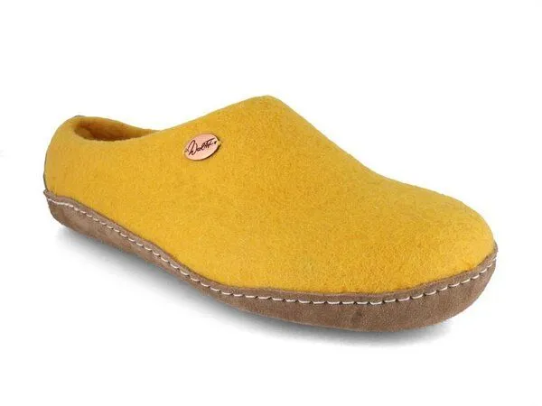 WoolFit WoolFit Barfuß-Hausschuhe „Footprint“ hand-gefilzt, extra weich & flexibel, Gelb, – Produktbild 1 von 4