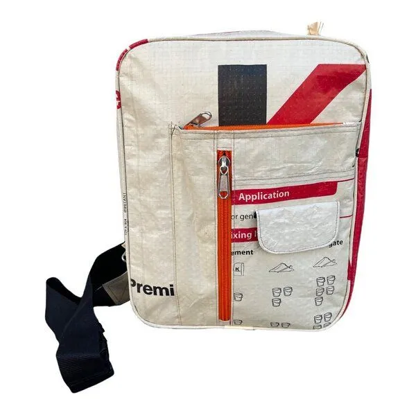 Beadbags Beadbags CR01 Umhängetasche aus recycelten Zementsack – Produktbild 1 von 2