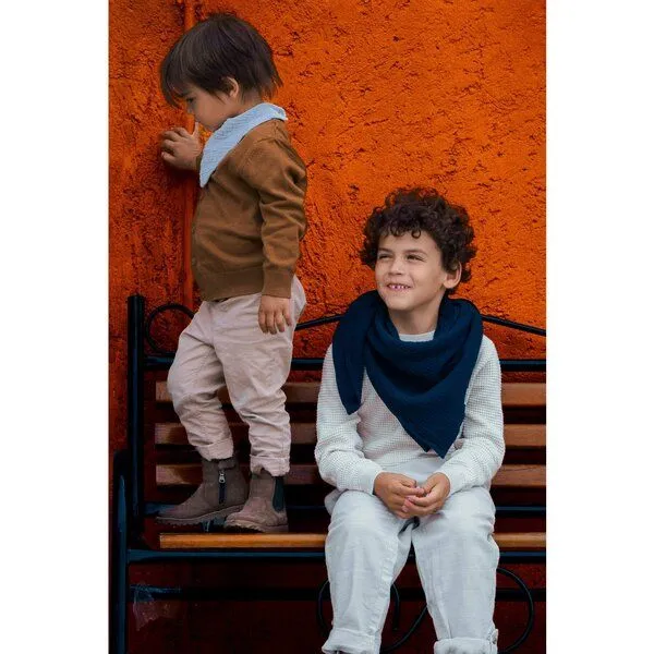 Hutch&Putch Hutch&Putch Musselin Lätzchen - Dreieckstuch mit Druckknopf für Baby (0-2 Jahre) aus 100% Bio-Baumwolle, Light grey, – Produktbild 3 von 4