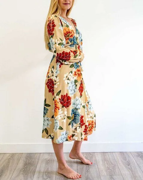 Aatise Aatise Wickelkleid mit Bischofsärmeln wadenlanger Rock Zovy, 100% EcoVero, Beige, – Produktbild 2 von 3