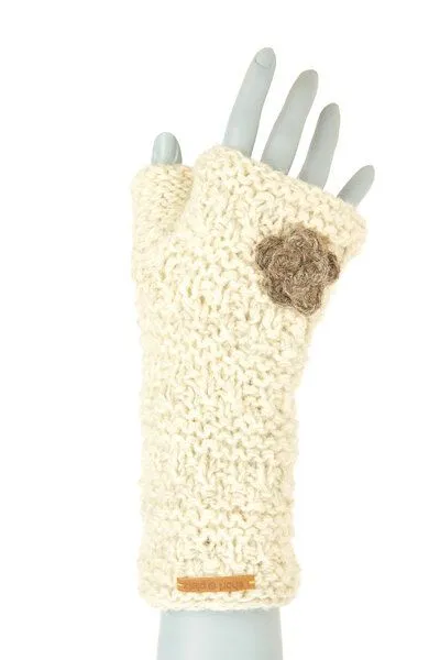 short'n'pietz short'n'pietz Schurwollhandstulpen mit Blumenmotiv, handgestrickt, Wollweiß, – Produktbild 1 von 1