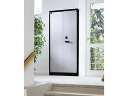 C+P C+P Feuergeschützte Flügeltürenschrank anthrazit/alusilber B 93 cm, H 195 cm – Produktbild 1 von 1