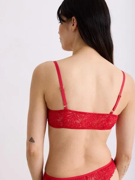 erlich textil erlich textil Dreamy Lace Bandeau Bralette mit Spitze aus recyceltem Polyamid, made in Europe, Chilirot, – Produktbild 4 von 6