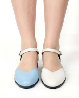 BOHEMA BOHEMA Damen vegan Pumps Alexa Babyblau/Weiß – Produktbild 1 von 1