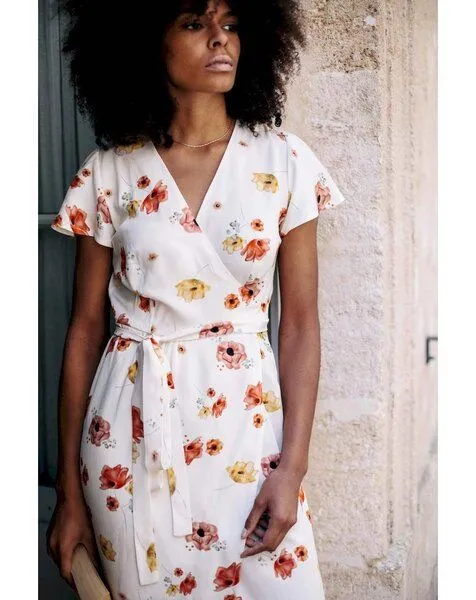Aatise Aatise Wickelkleid Zargot Midi-Länge mit Schmetterlingsärmel, Weiß, – Produktbild 2 von 4