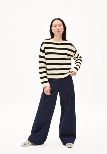 ARMEDANGELS ARMEDANGELS MERINAA STRIPED - Damen Pullover Loose Fit aus Bio-Baumwolle, Oatmilk-black, – Produktbild 4 von 4