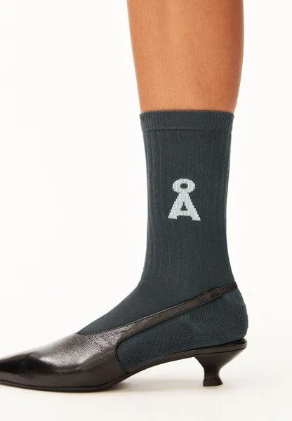 ARMEDANGELS ARMEDANGELS SAAMUS BOLD Unisex Socken aus Bio-Baumwoll-Mix, Space steel, – Produktbild 2 von 3