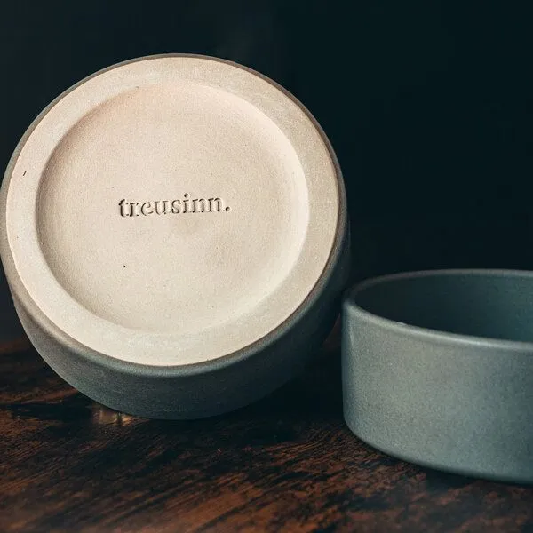 Treusinn Treusinn Keramiknapf LEKKA Westerwälder Steinzeugton 100% lebensmittelecht glasiert, Grau, – Produktbild 3 von 3