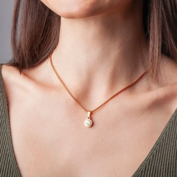 ALEXASCHA ALEXASCHA Kurze Kette mit Anhänger | Mix & Match | Roségold, Sandbraun, – Produktbild 2 von 4