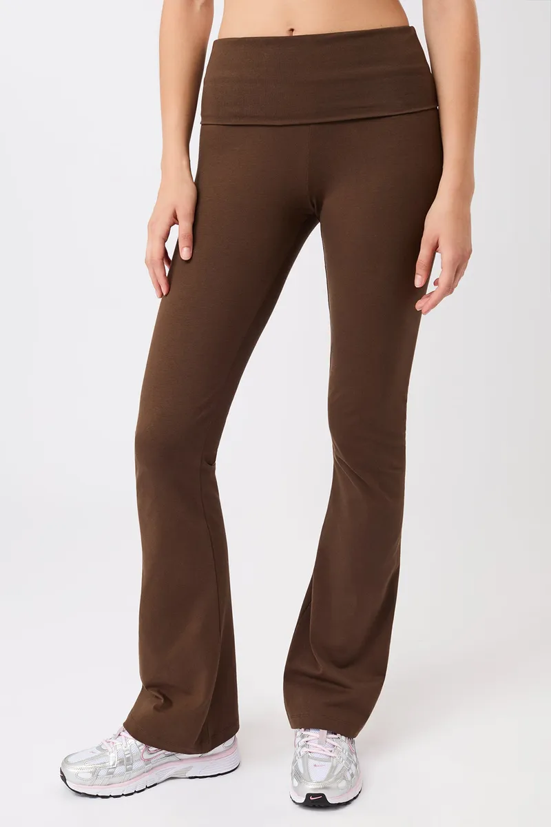 mandala MANDALA Damen vegan Hose Classic Rolldown Wilderness, Braun, – Produktbild 1 von 2