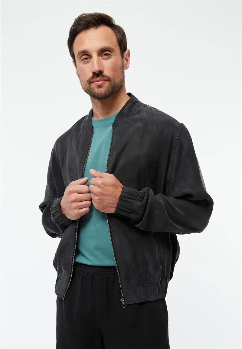Givn Berlin Tencel Jacke Modell: Keno, Black, – Produktbild 1 von 1