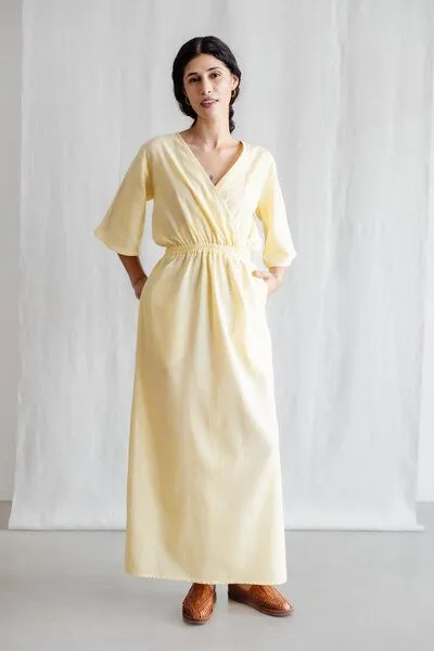 Jyoti - Fair Works Jyoti - Fair Works Bio-Baumwoll Kleid Vaasi, Zitronengelb, – Produktbild 3 von 4